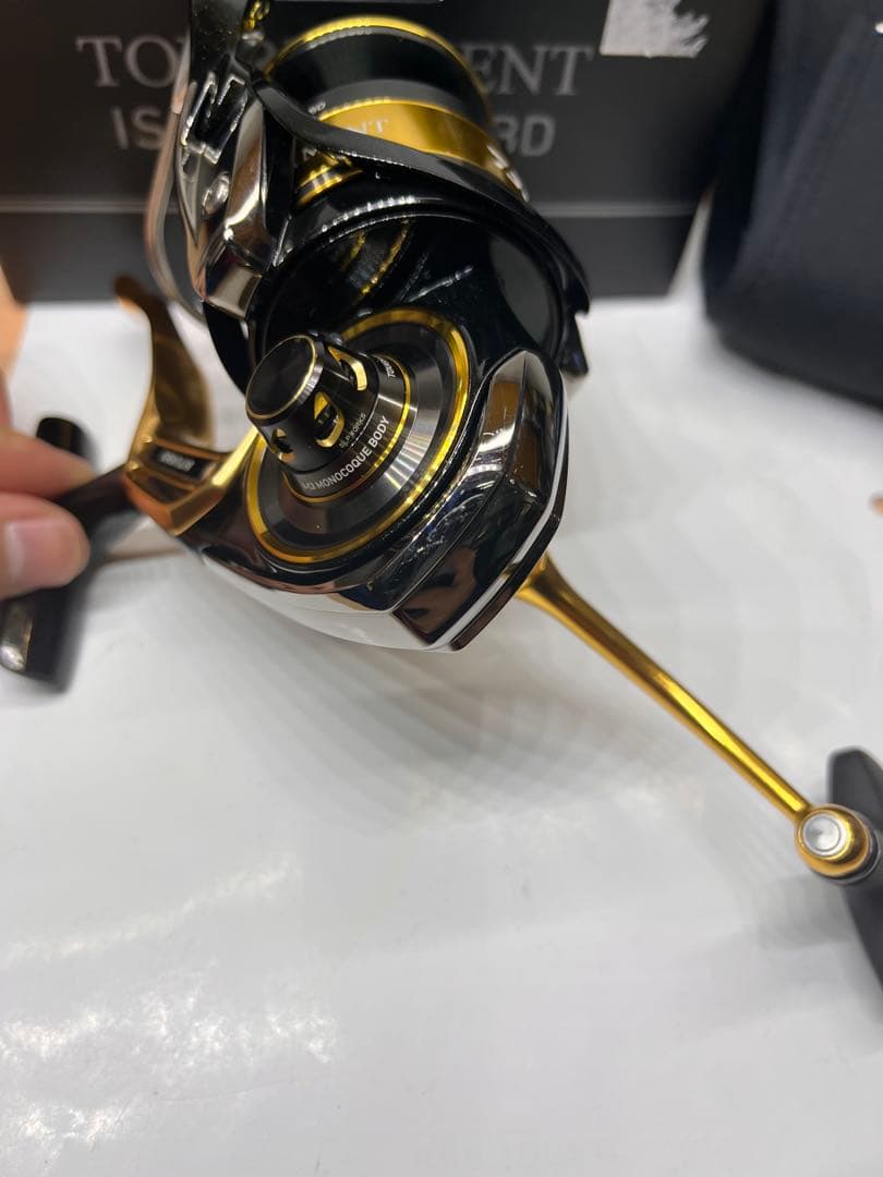 ダイワ　トーナメントiso 3000XH-LBD