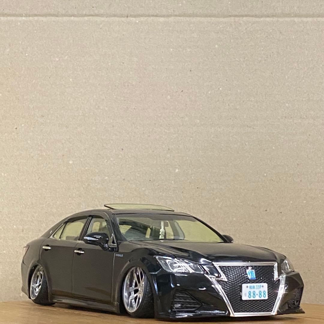 プラモデル完成品　アオシマ 1/24 214クラウンアスリート後期