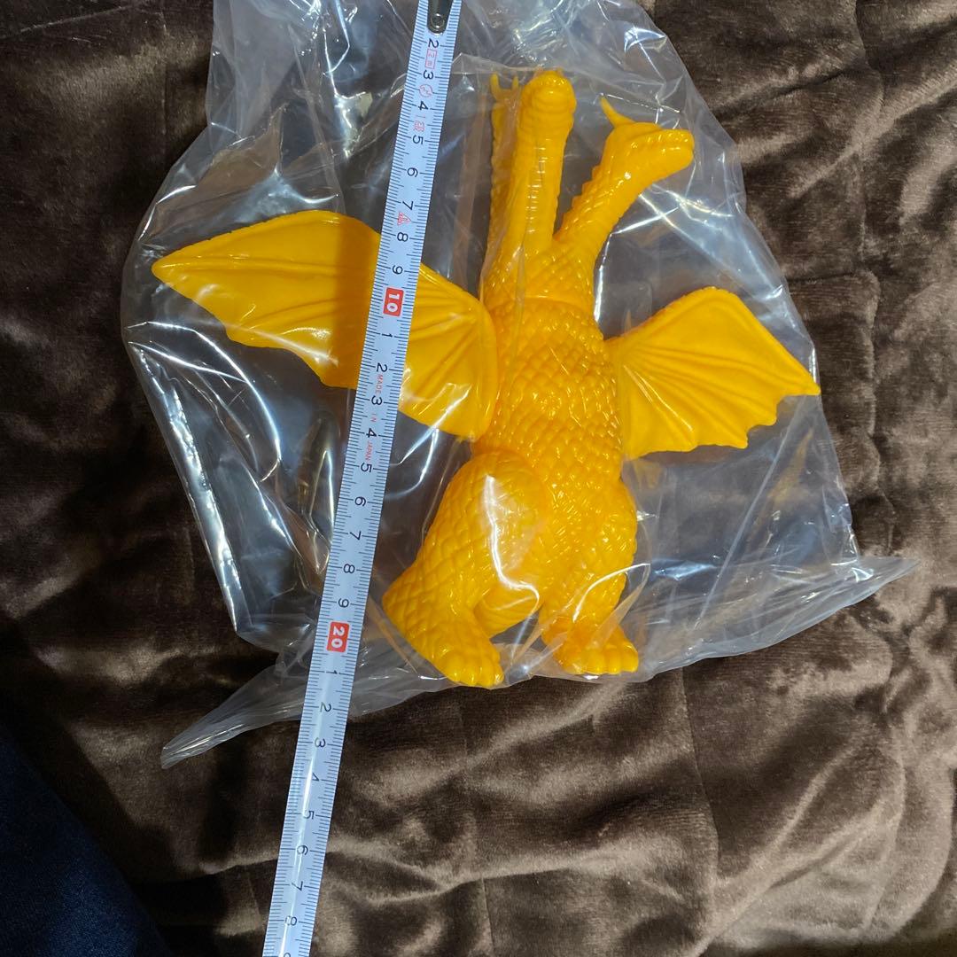 キングギドラフィギュア