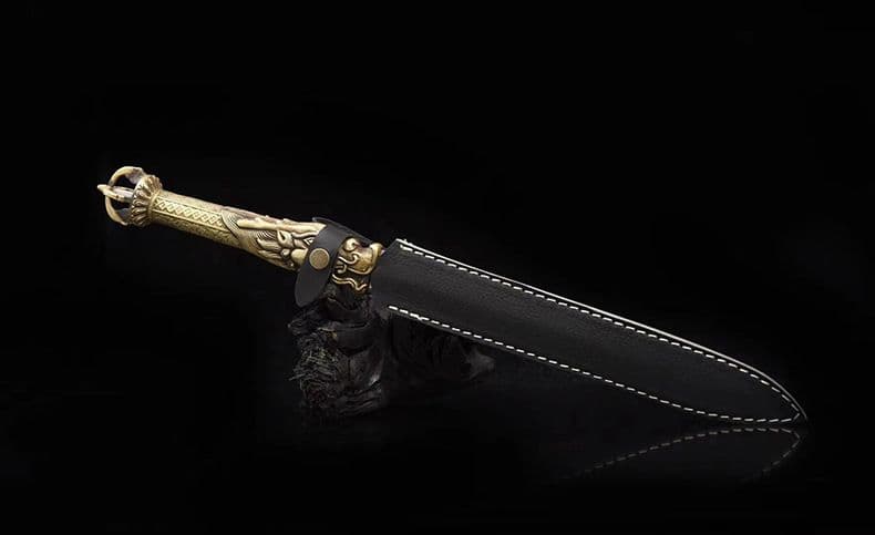 ドラゴンの刃  古兵器 武具 刀装具 日本刀 模造刀 居合刀  ダイヤモンドきね