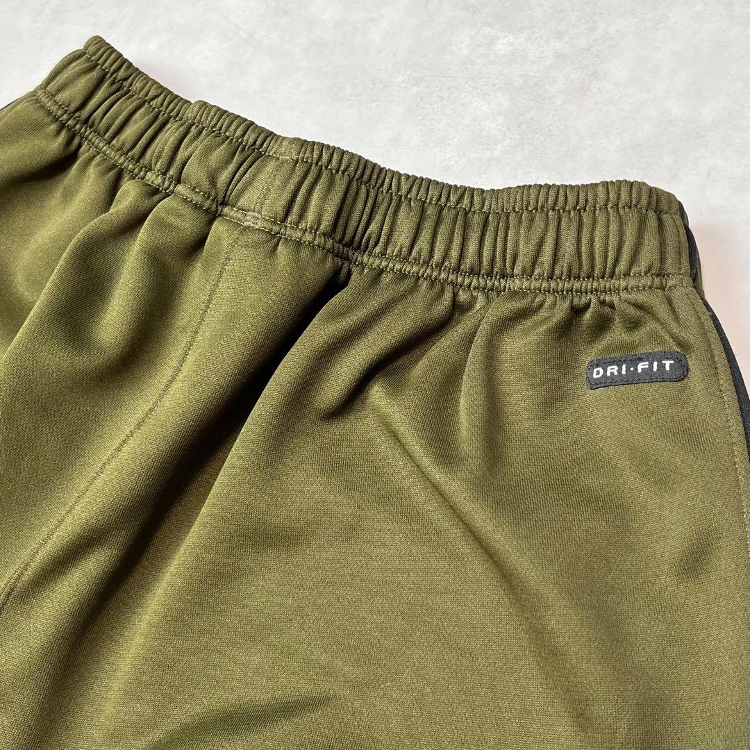 NIKE セットアップ 刺繍ロゴ カーキ XL L