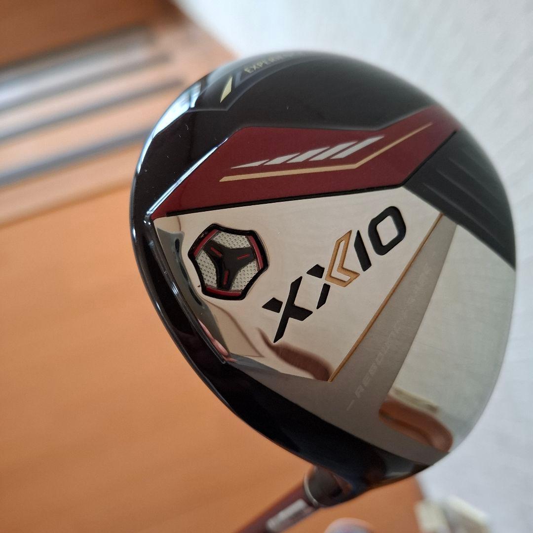 【美品】ゼクシオ13 フェアウェイウッド７番 R 赤