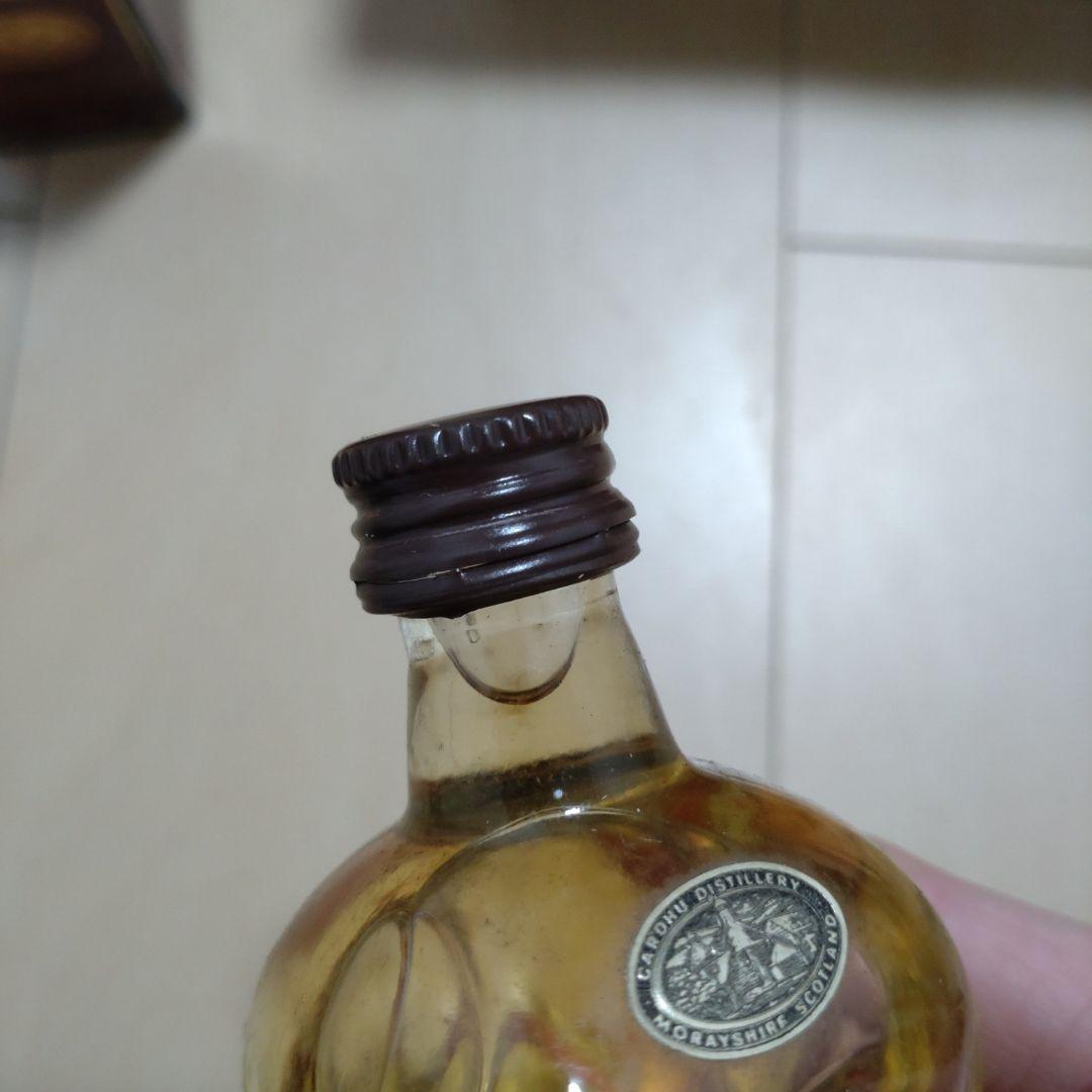 カーデュ(CARDHU) １２年 ウィスキー ミニボトル 50ml　9本