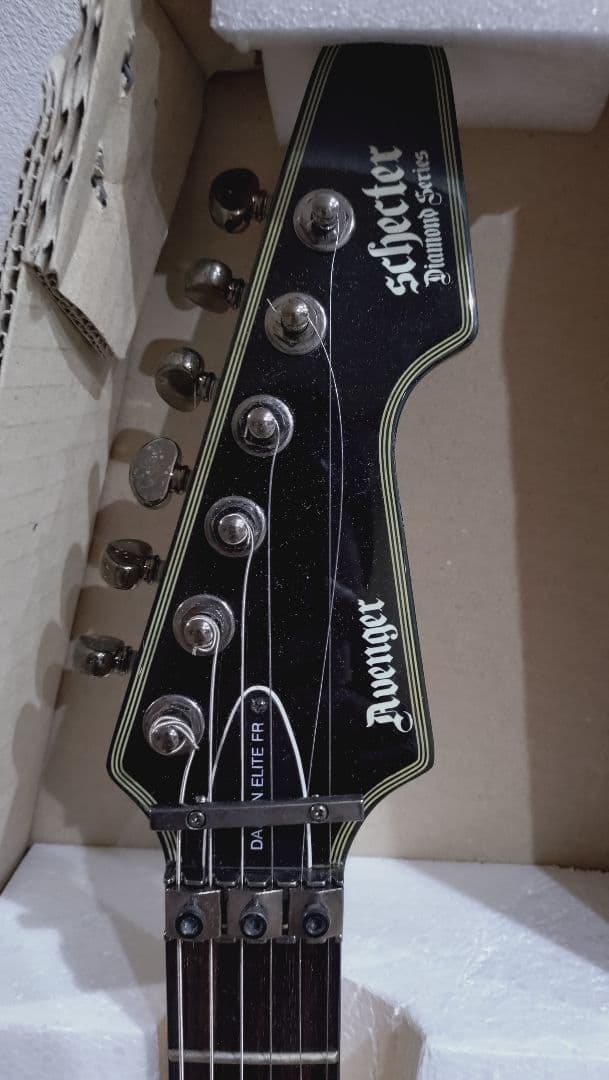 シェクター　ギター　ダイヤモンドシリーズ　アヴェンジャー