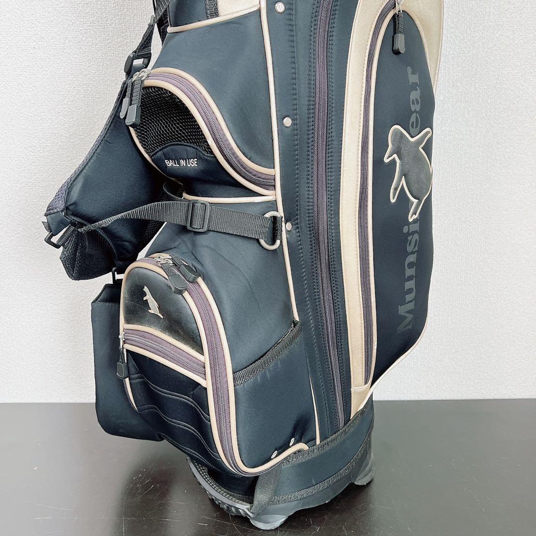 マンシングウェア スタンドキャディバッグ 8分割 9型相当 フード付ペンギンロゴ