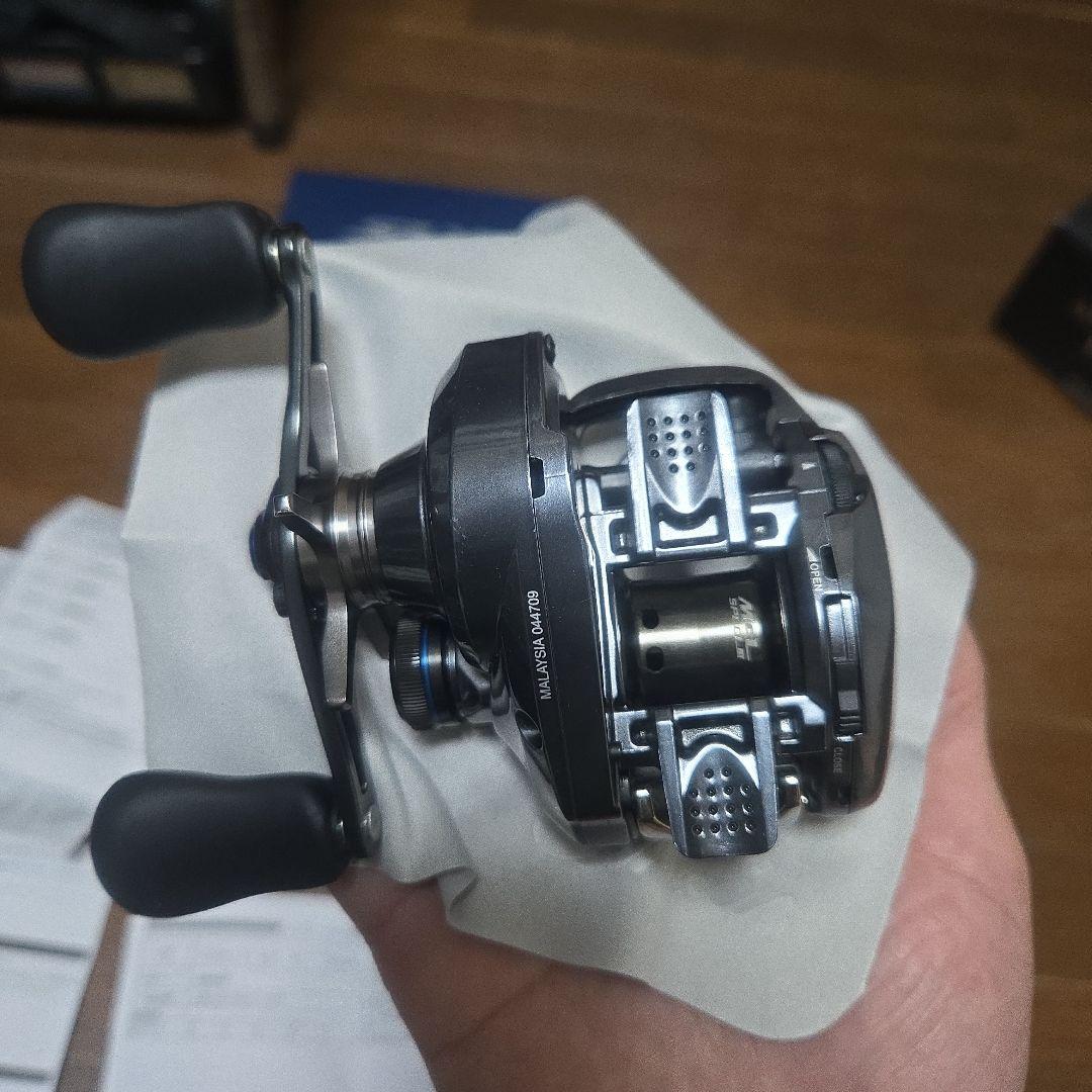 SHIMANO 22 SLX DC XT 70HG ベイトリール