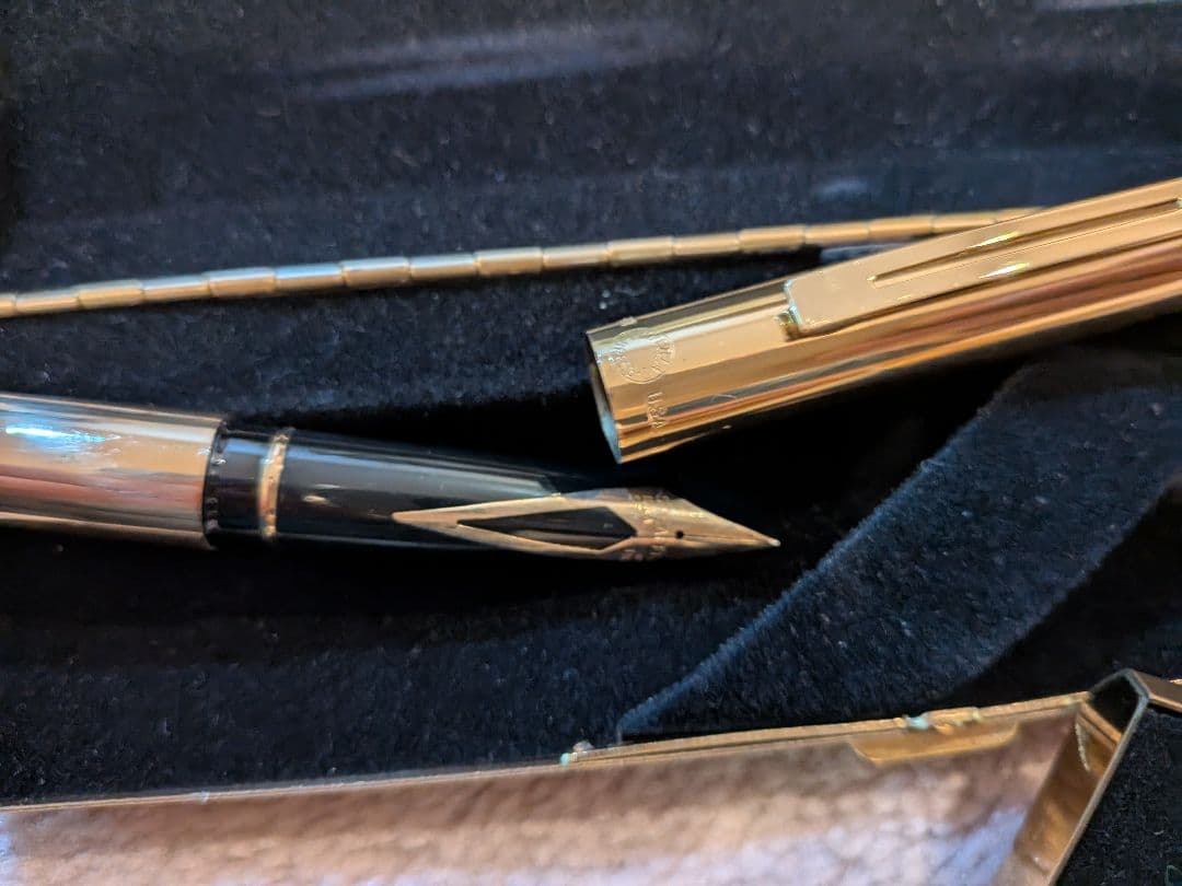 SHEAFFERタルガ1020 万年筆 金色 ケース付き