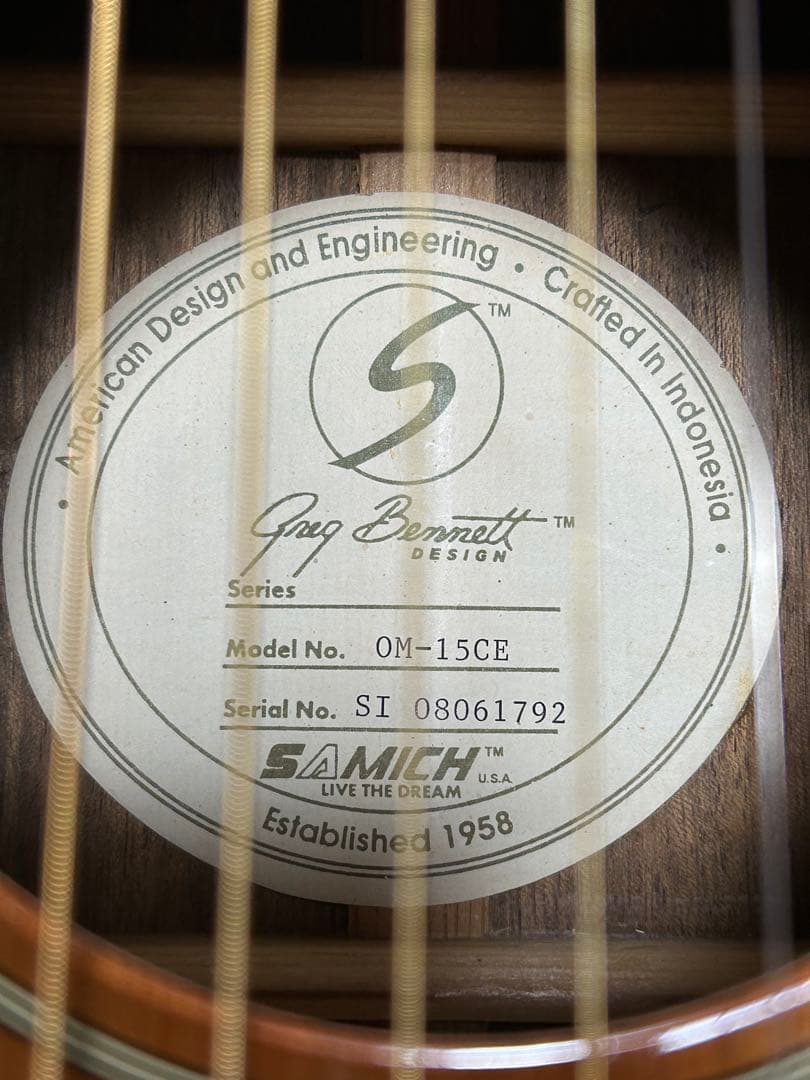 GREG BENNETT design SAMICHエレアコ(OM-15CE)