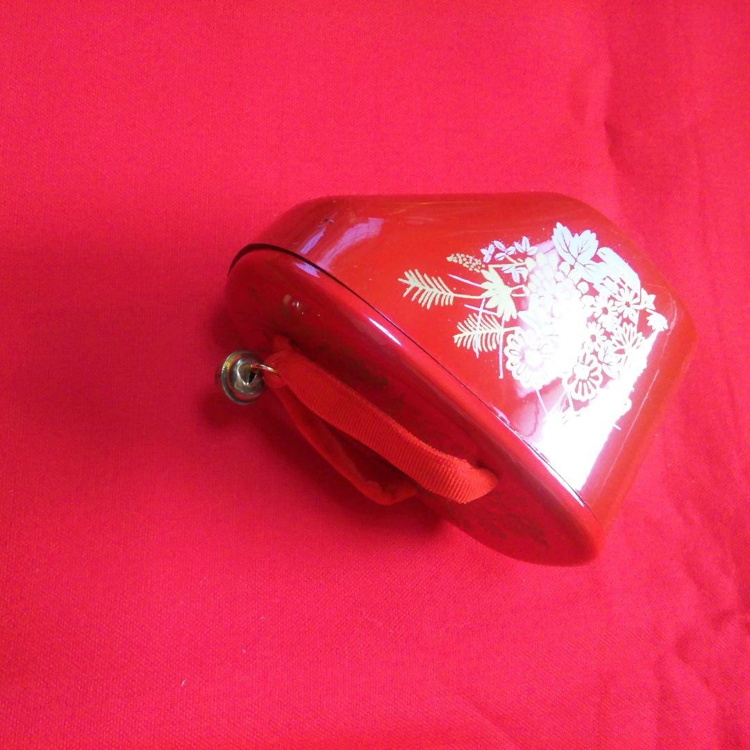 アンティーク雑貨　置物　ヴィンテージ　骨董品　土産物　工芸品　民芸品