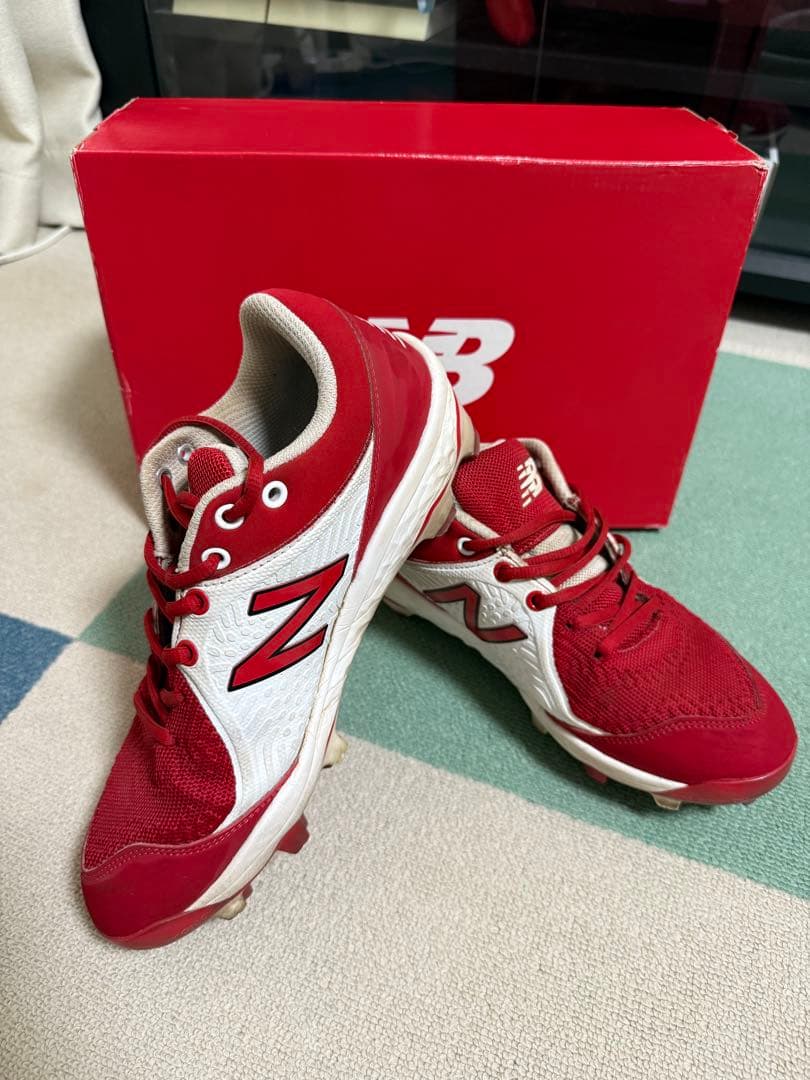 New Balance 野球用スパイク レッド/ホワイト