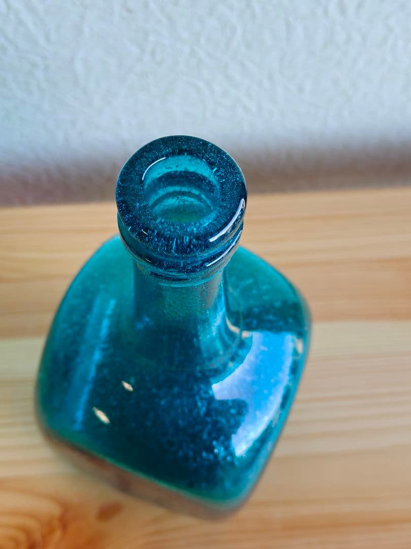 倉敷ガラス　小谷真三　吹きガラス　飾り瓶　花瓶　花入