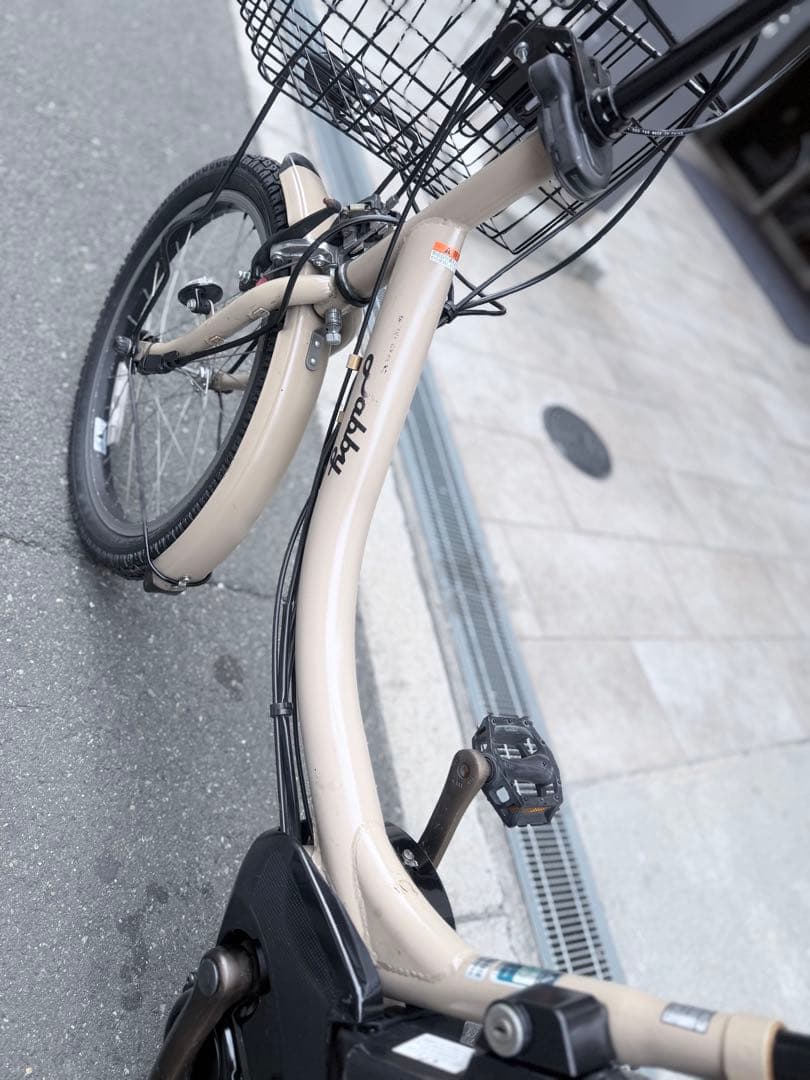 大阪府　子供乗せ　ヤマハ　電動アシスト自転車 チャイルドシート付き ベージュ