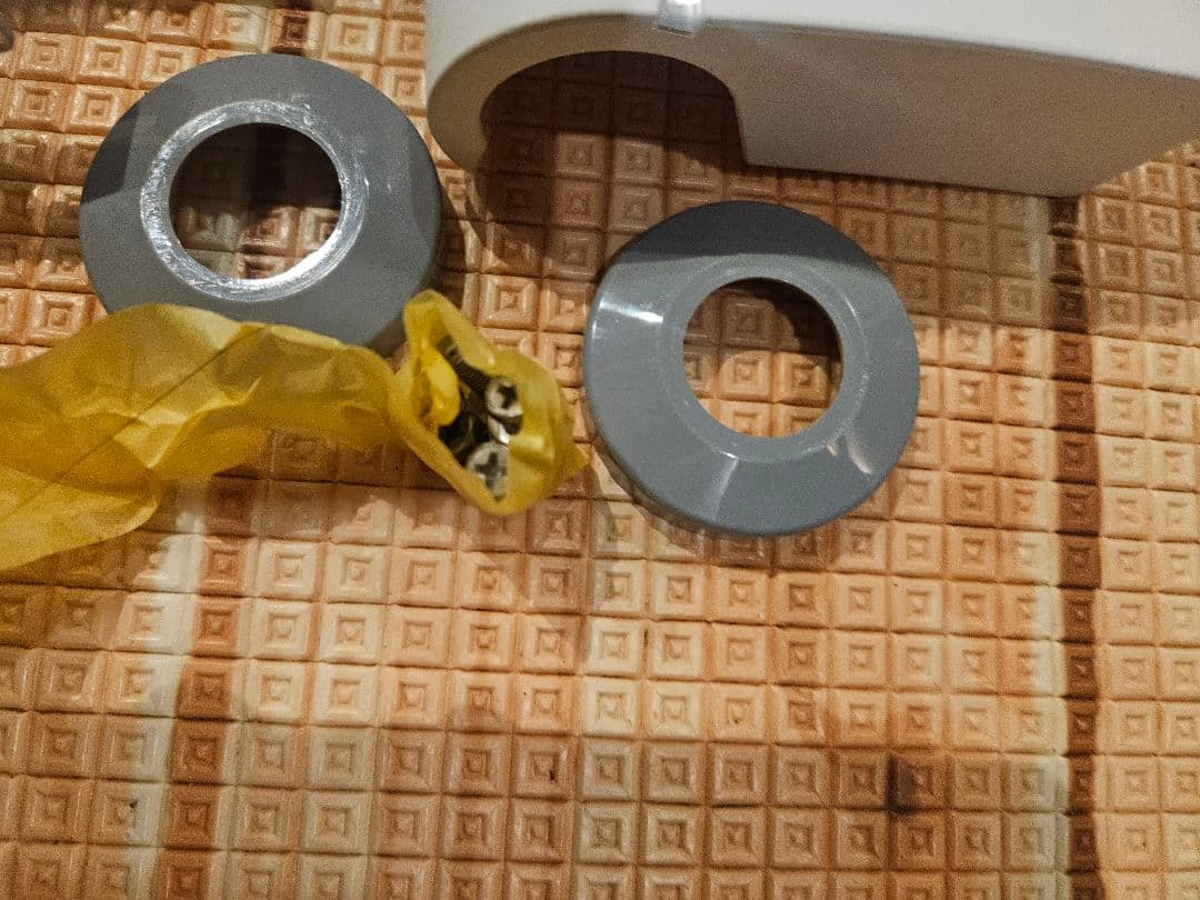 カラン　ユニットバス　蛇口　LIXIL製