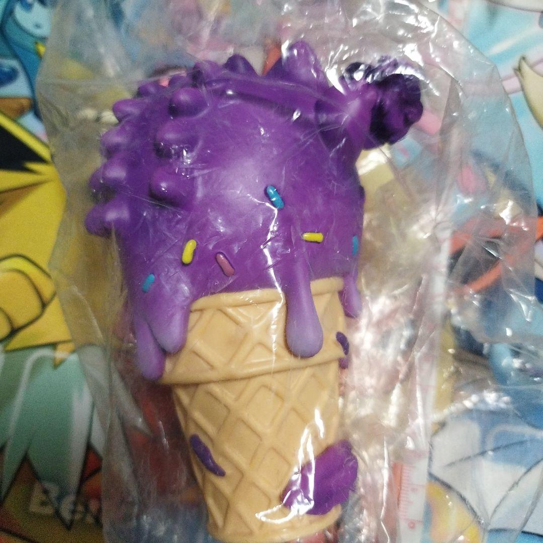 匿名配送無料　ピカチュウ アイスクリームフィギュア　ポケモンカフェ