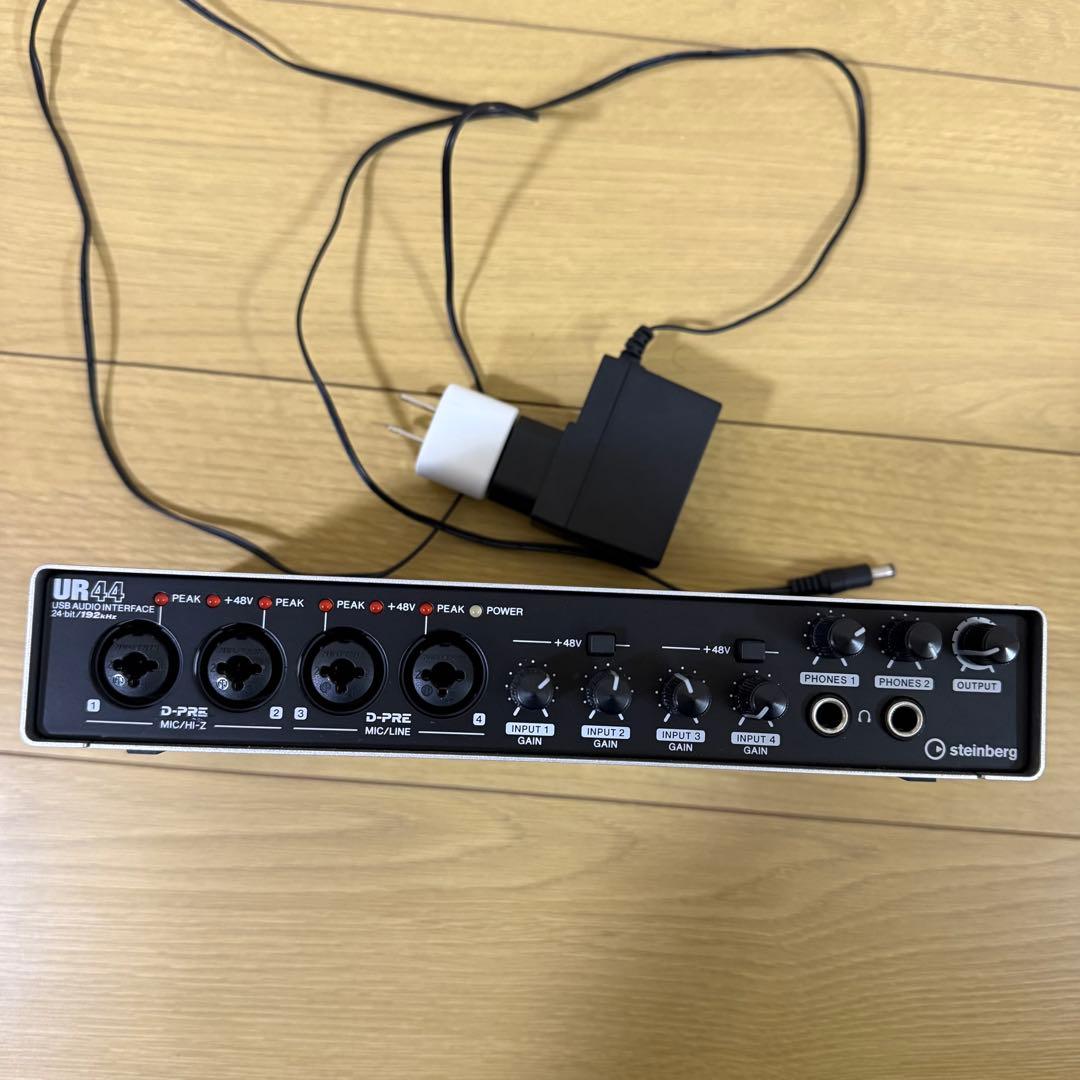 【動作OK】SteinbergUR44オーディオインターフェース 6in4out