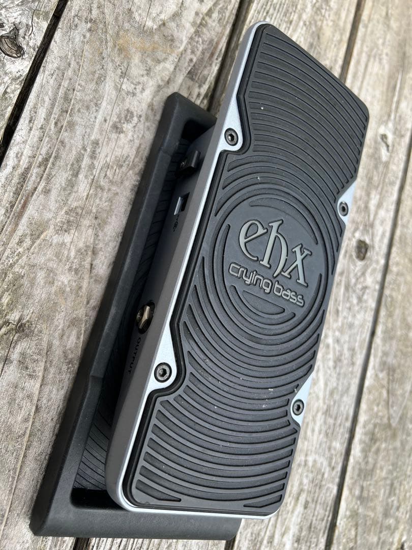 エレクトロハーモニクス Crying Bass