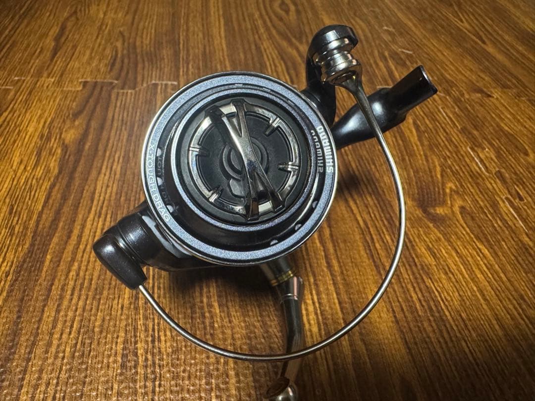 シマノ　15ツインパワーSW 8000HG