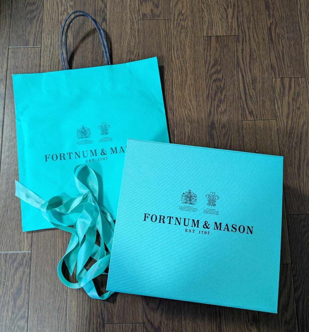 【お値下げ中】FORTNUM&MASON★紅茶＆お菓子＆箱＆リボン＆紙袋セット