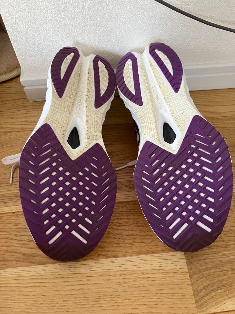 スパイク・シューズ Saucony Endorphin Speed 4 27.5cm