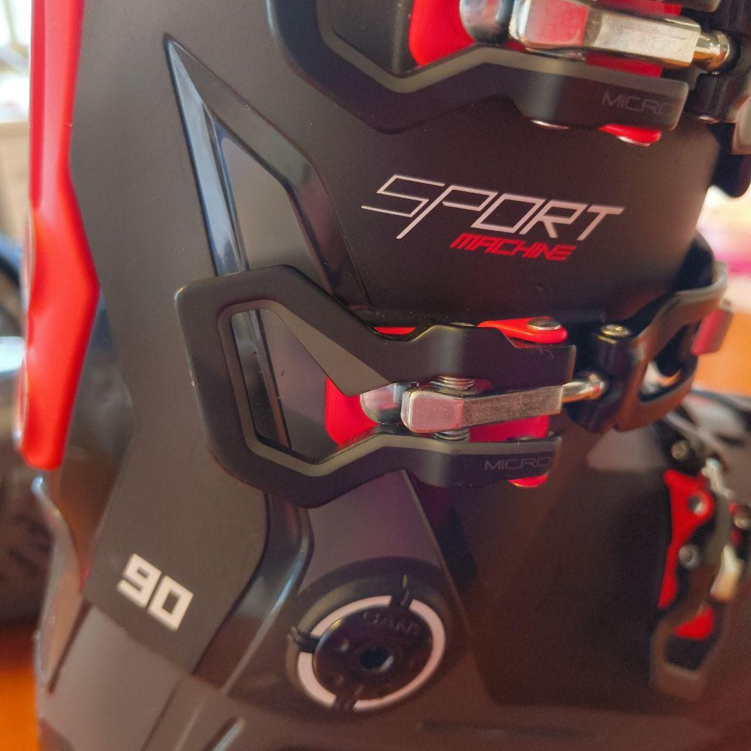 ノルディカ SPORTMACHINE 3 90 28.5 現行モデル