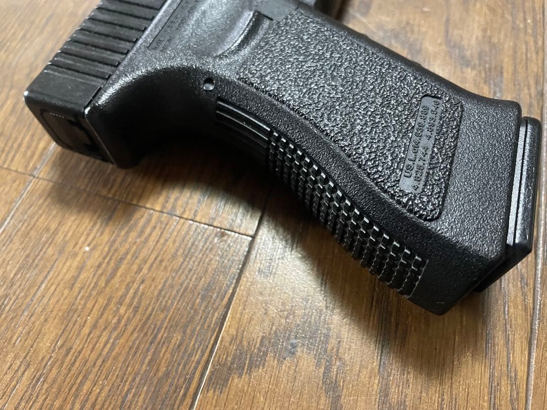 KSC G18C ガスガン マガジン3本 マガジンバンパー　他カスタムパーツ付き