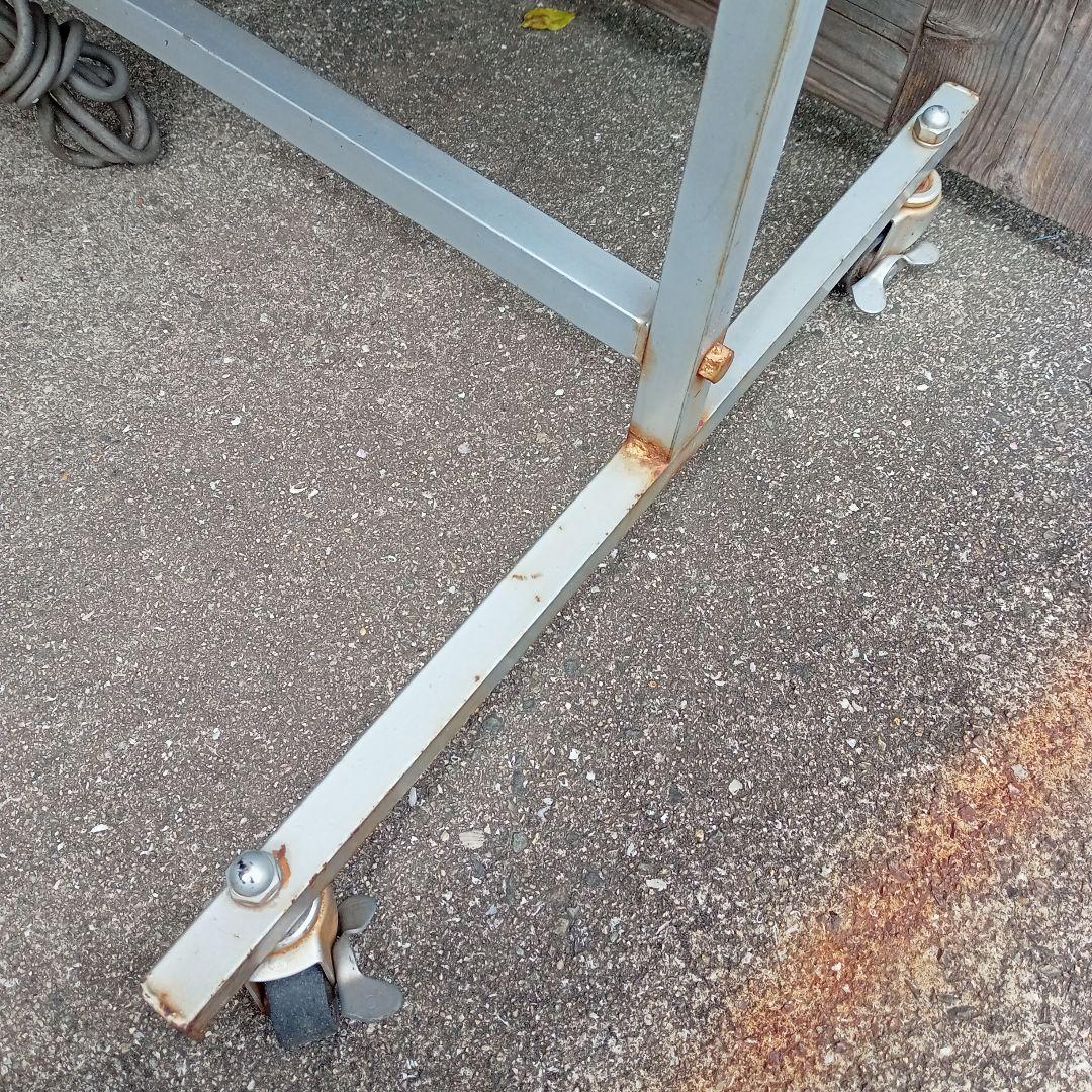 照明付き　看板 キャスター付き　移動式　屋外用