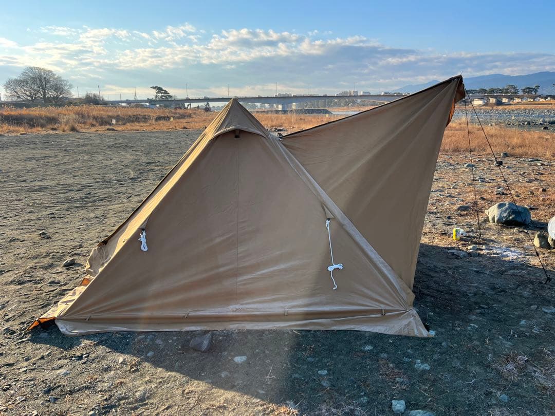 ソロテント WAQ Alpha T/C　ソロ用ティピテント タン ワンポール