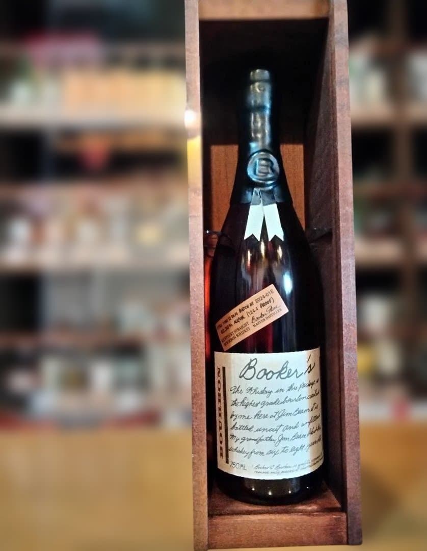 [新品] ブッカーズ 2024 バーボン 750ml 62.2％ 木製化粧箱