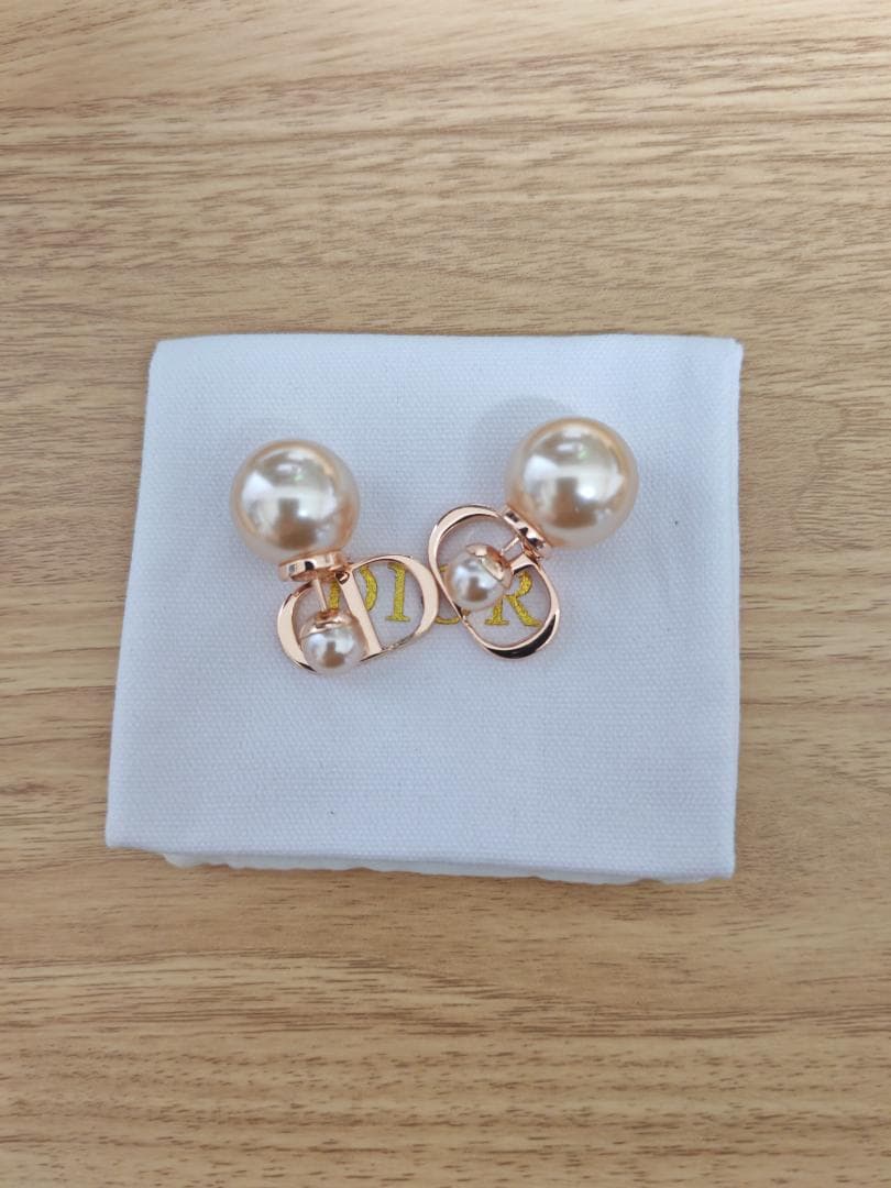 超美品 DIOR ピアス レディース トライバル ピアス ピンク アクセサリー