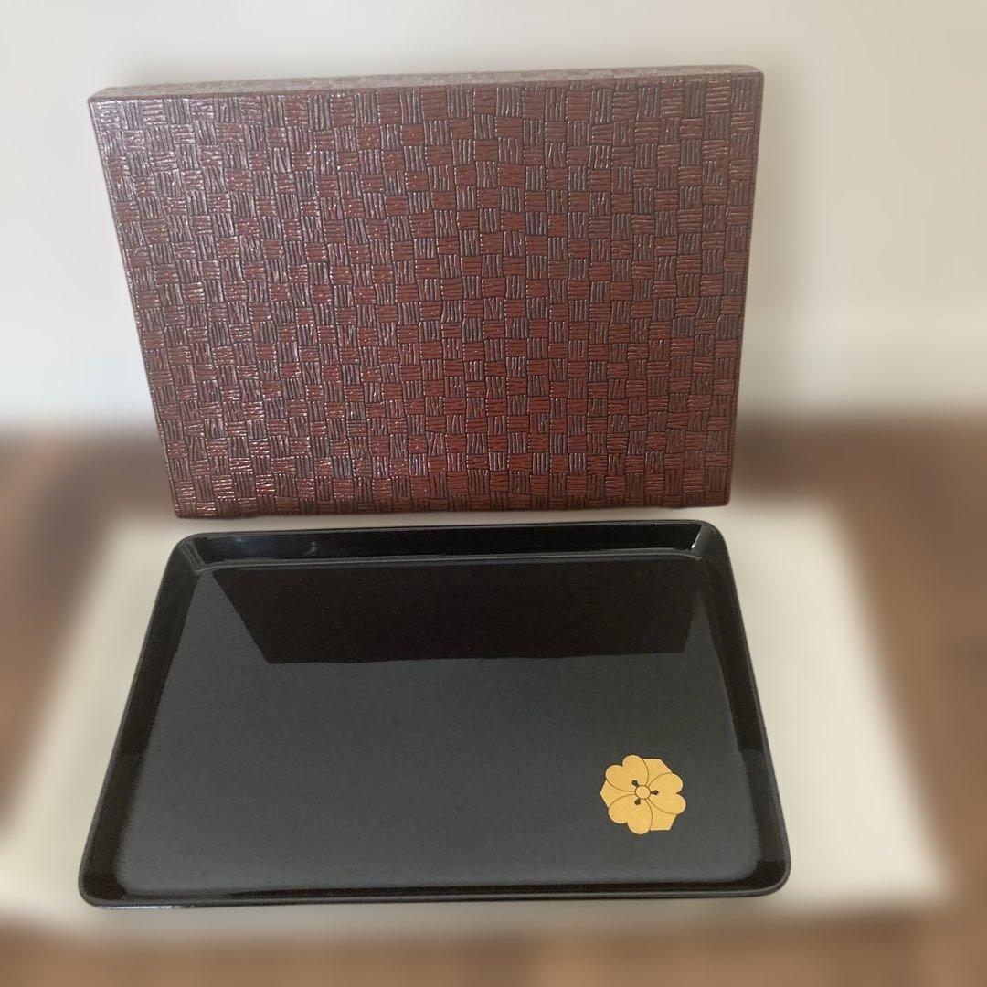 漆器　うるし　天然木　本金紋付　【新品】