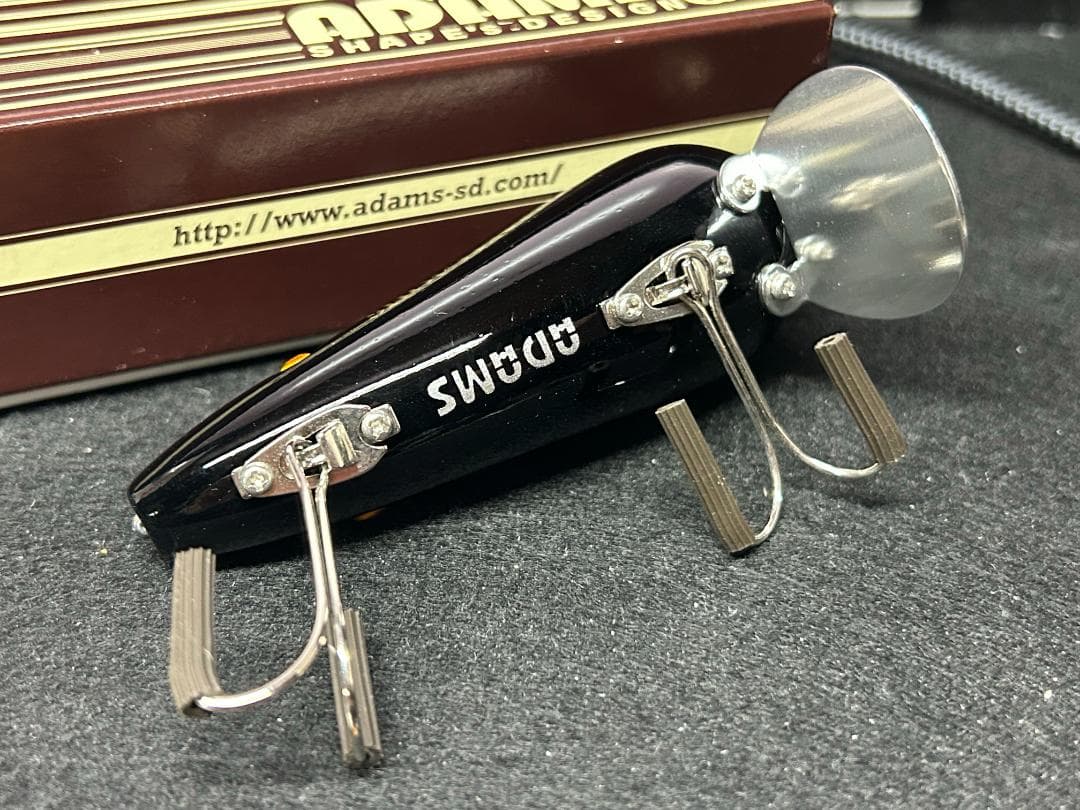 ルアーまとめ売り 未使用 トップウォーター用 木製 アダムス