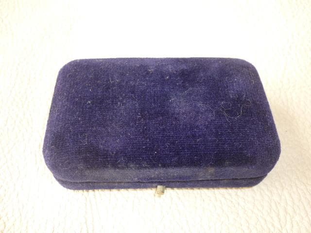 未使用 昭和11年◆『日本赤十字社篤志看護婦人会 創立五十年記念』七宝徽章/帯留