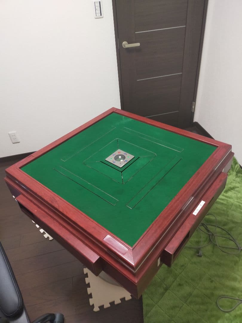 全自動麻雀卓+椅子4脚+サイドテーブル4脚［直接引取限定］