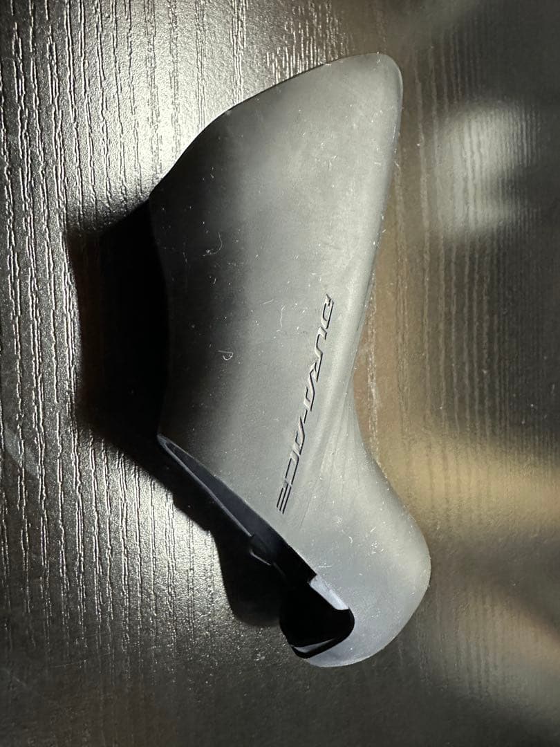 ST-R9270　傷あり　ブラケットカバー新品！