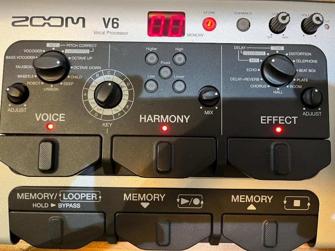 ボーカルエフェクター　ZOOM V6 Vocal Processor