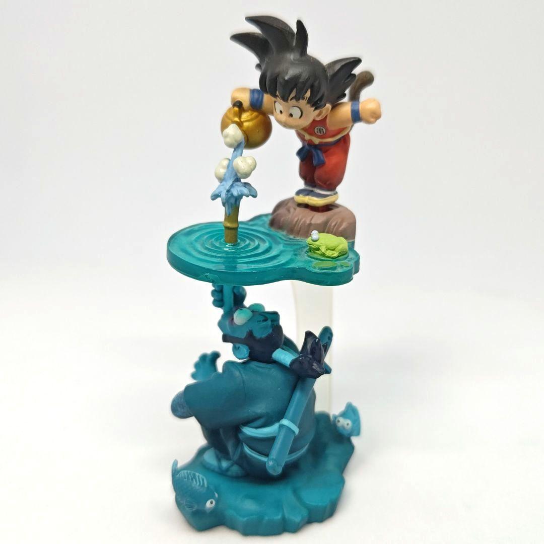 ドラゴンボールカプセル【摩訶不思議 総集編】ムラサキ曹長 VS 孫悟空