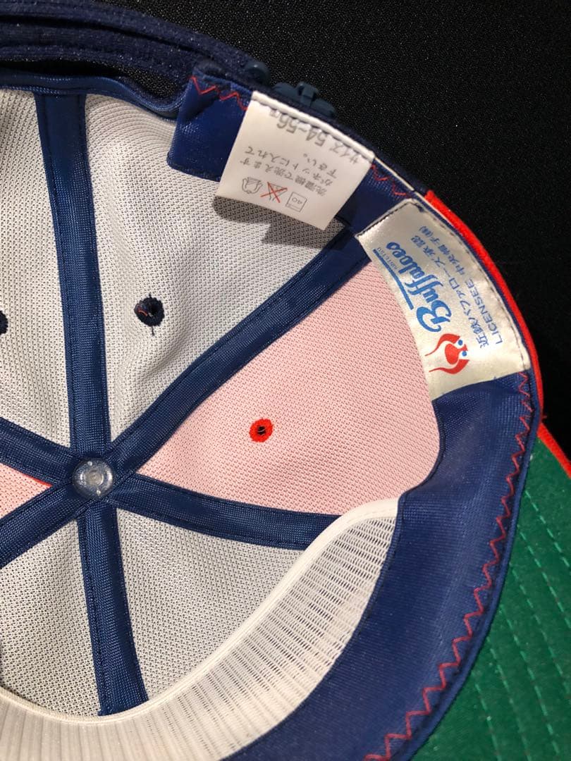 近鉄バファローズ　キャップ　美品　ピンバッジ