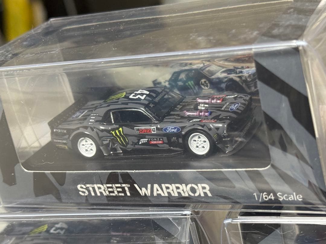 フーニガン、マスタング✖︎5