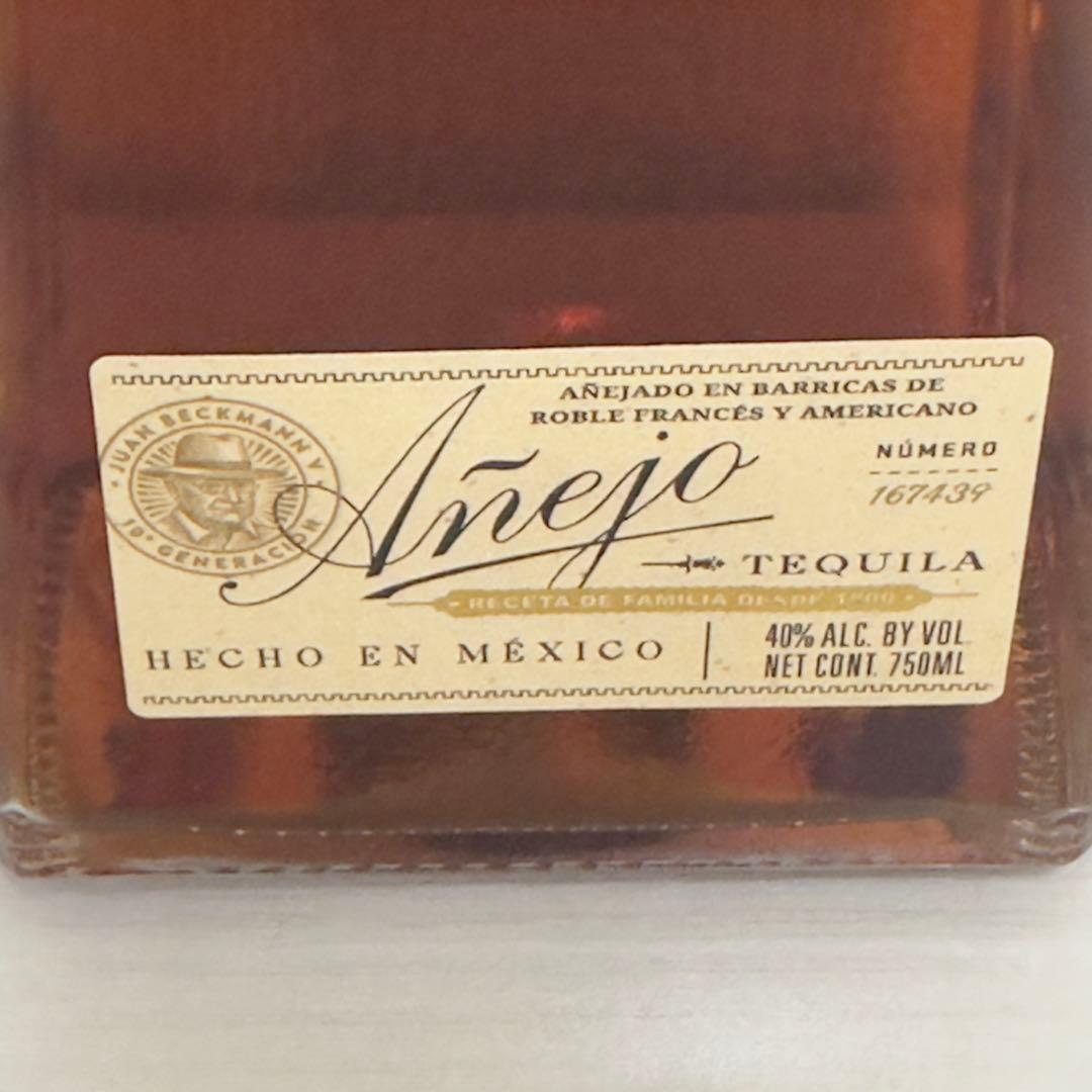 テキーラ 1800 アネホ