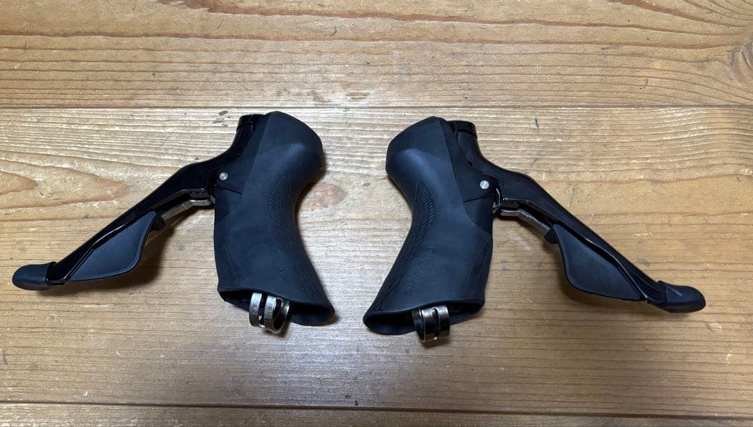 Shimano 105 シフター ST-R7000 11速