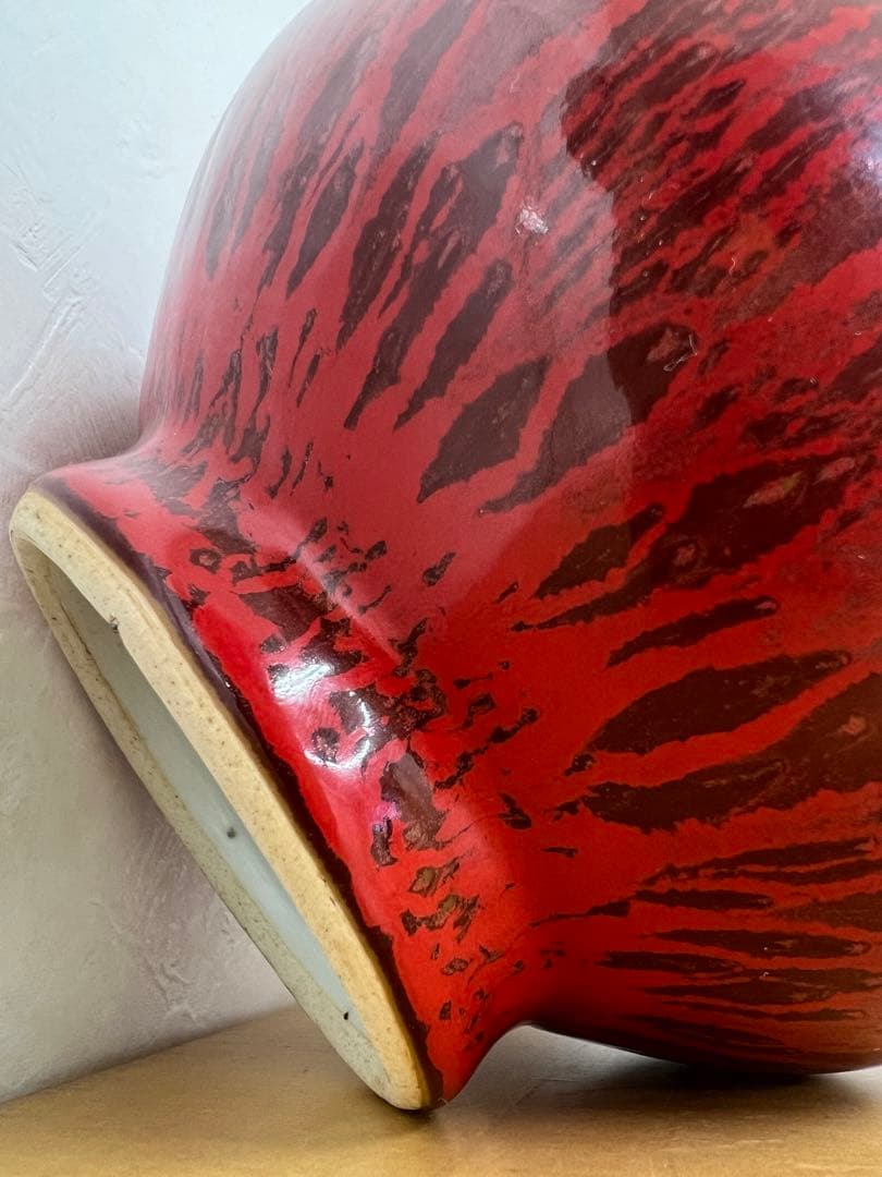 中国清朝　康熙年製紅釉長頸瓶骨董　唐物　アンティーク　古美術品　骨董　江戸　青磁