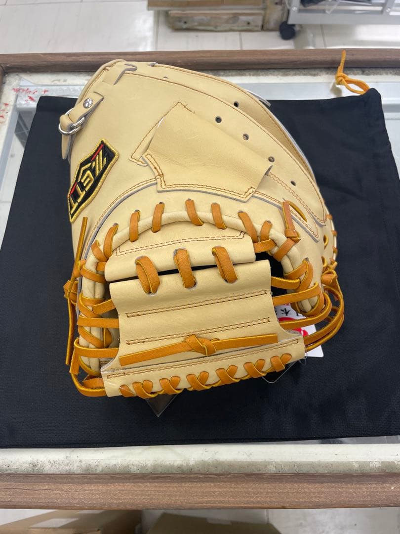 ZETT プロステイタス　硬式グローブ 捕手用