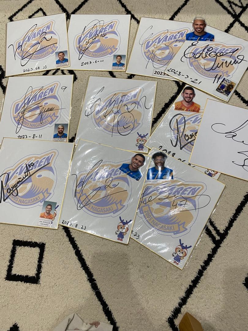 Vファーレン長崎　直筆サイン色紙