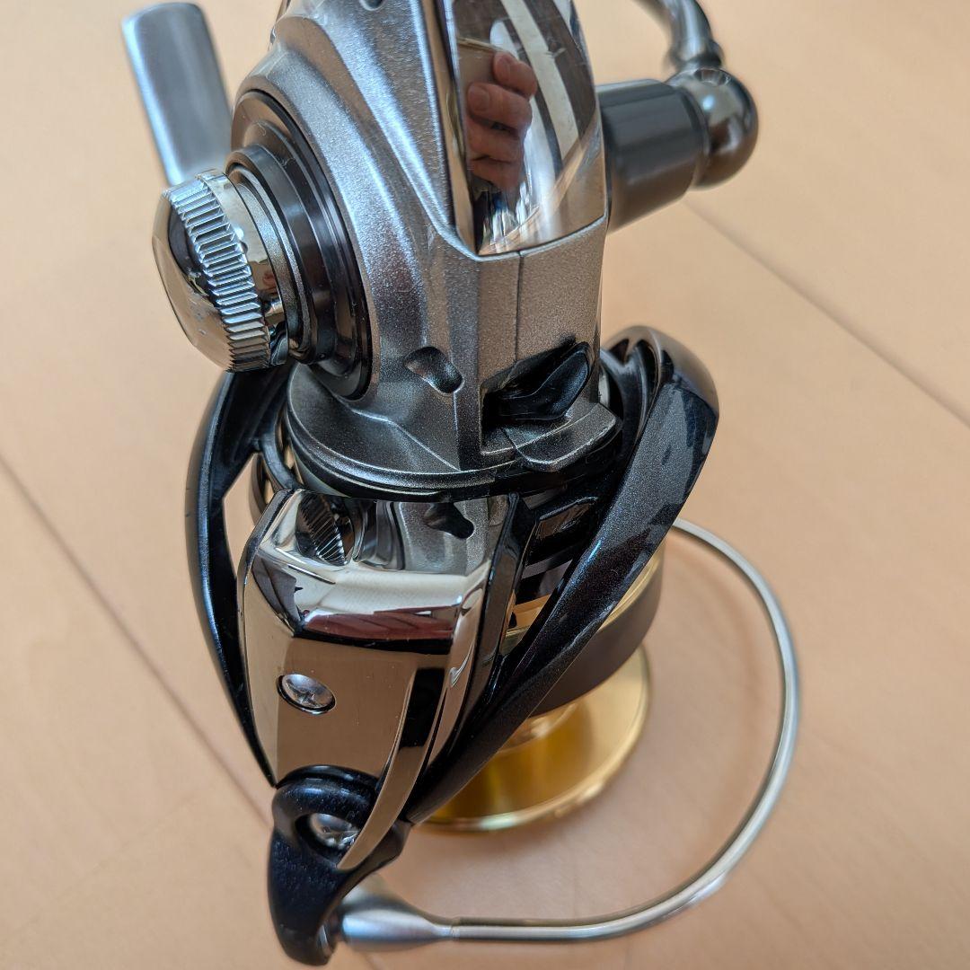 ダイワ　Daiwa　ヴァデル　4000H　リール