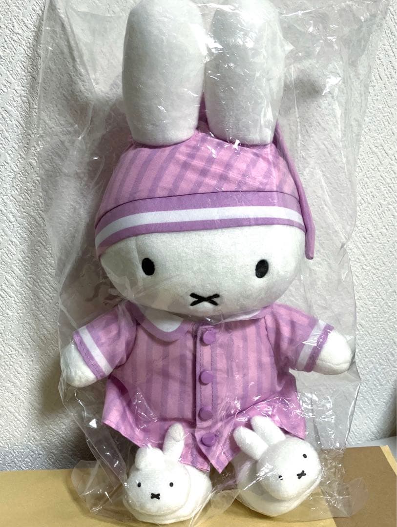 ミッフィースタイル　ストライプパジャマぬいぐるみ　ルームシューズ