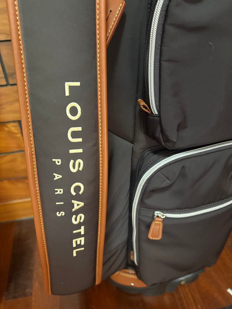 「LOUIS CASTEL」は韓国のNo1ゴルフウェアブランドです