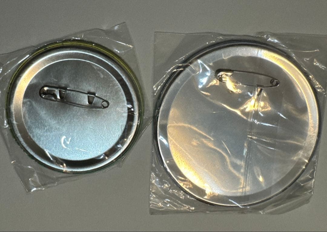 ヘタリア ロシア ガルアト缶バッジセット