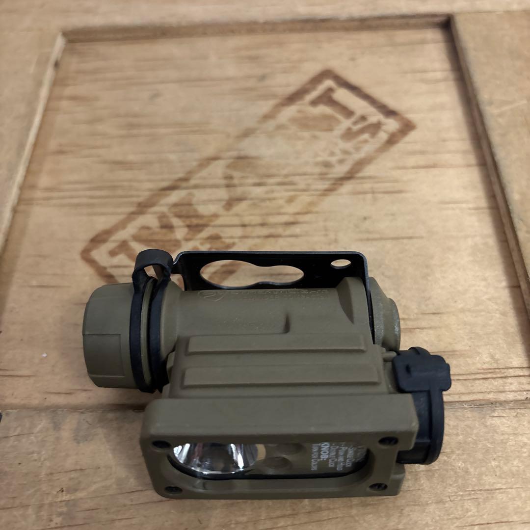 米軍　実物STREAMLIGHT SIDEWINDER COMPACT II ②