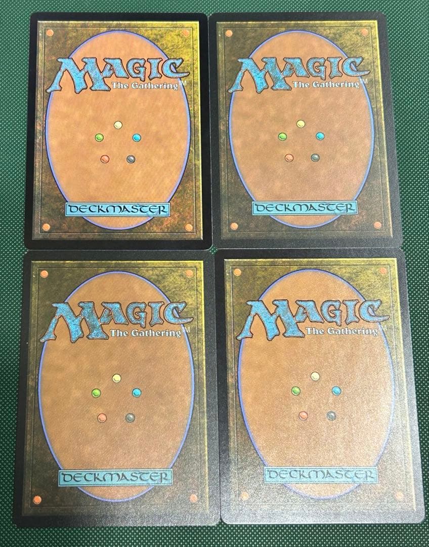 英語《偉大なる統一者、アトラクサ/Atraxa, Grand Unifier》