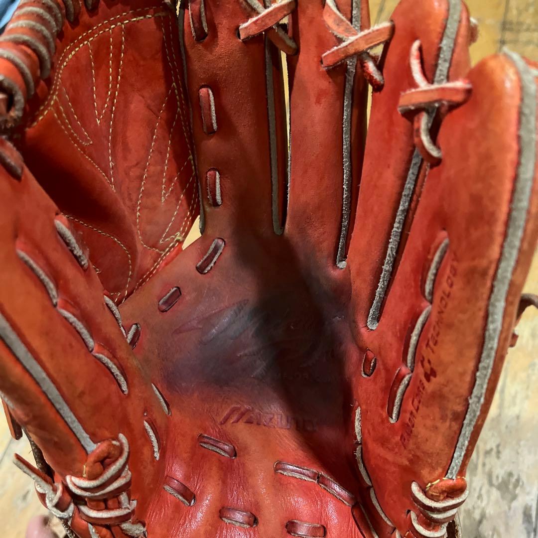 Mizuno Pro 軟式グローブ レッド